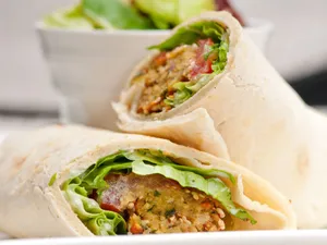 Sweet Corn Paneer Roll