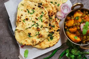 Amul Butter Chole (lambe) Kulche