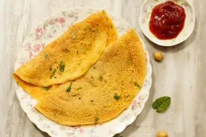 Ghee Paneer Veg Moong Dal Chilla
