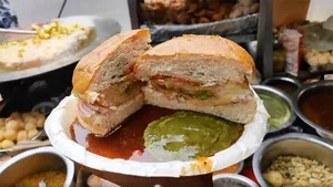 Aloo Tikki Burger