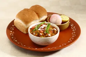 (Amul Butter) Pav Bhaji