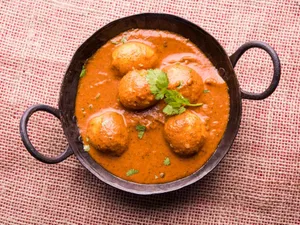 Dum Aloo