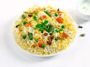 Matar Pulao - half